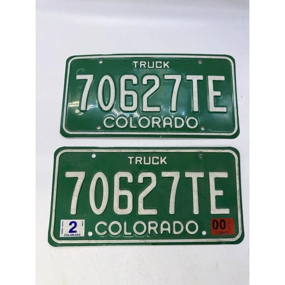 Vintage Pair Of Colorado Green Truck Automobile Vehicle Tag Expired 2000
